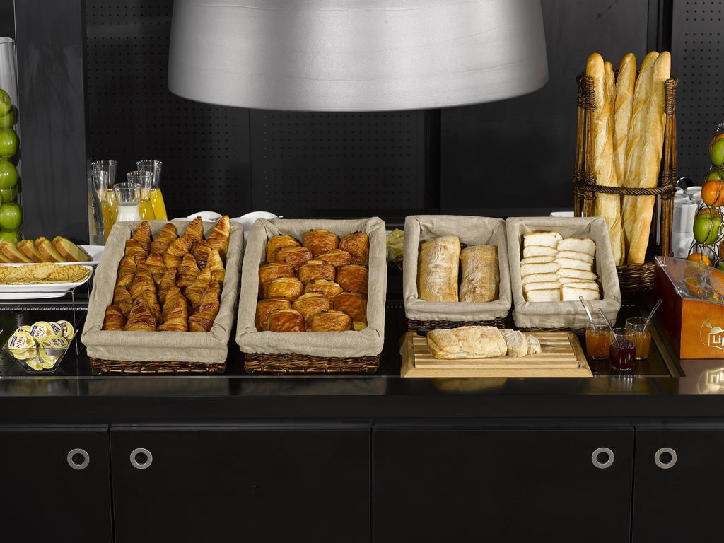 Campanile Lille - Lomme Hotel Luaran gambar